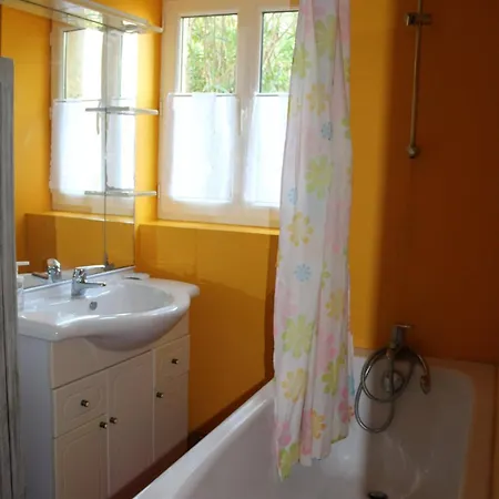Semesterbostad La Tomateraie, Gite, La Et La Campagne, 80 M2